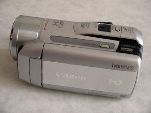 ハンディカム データ復旧 Canon iVIS HF M32 大阪府河内長野市のお客様