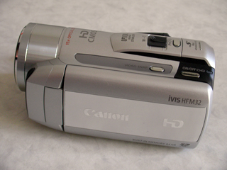 ビデオカメラ データ復旧 Canon iVIS HF M32 大阪府河内長野市のお客様