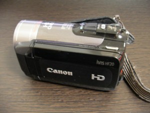 Canon iVIS HF20 データ救出 千葉県船橋市のお客様