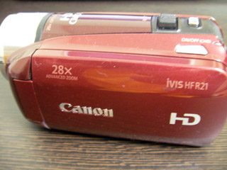 HFR21 Canon iVIS ビデオカメラ 削除したデータを復旧 神奈川県横浜市栄区