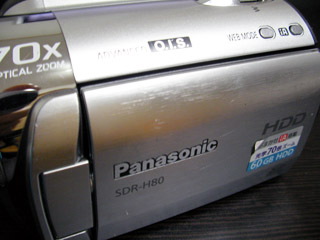 SDR-H80 パナソニック ビデオカメラ 誤ってフォーマットした 大阪府大阪市